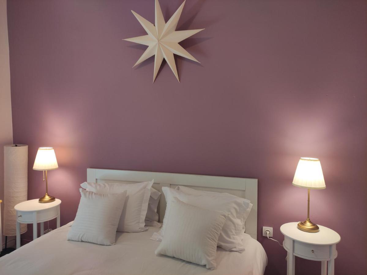 Love Truth Life Apartment Piraeus Exterior photo